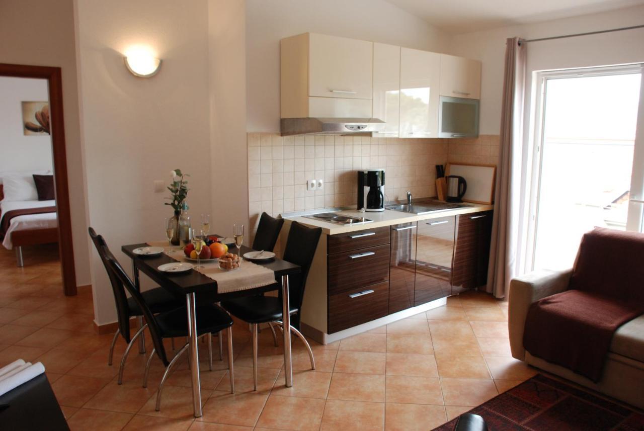 Apartments Antonella Trogir Exterior foto