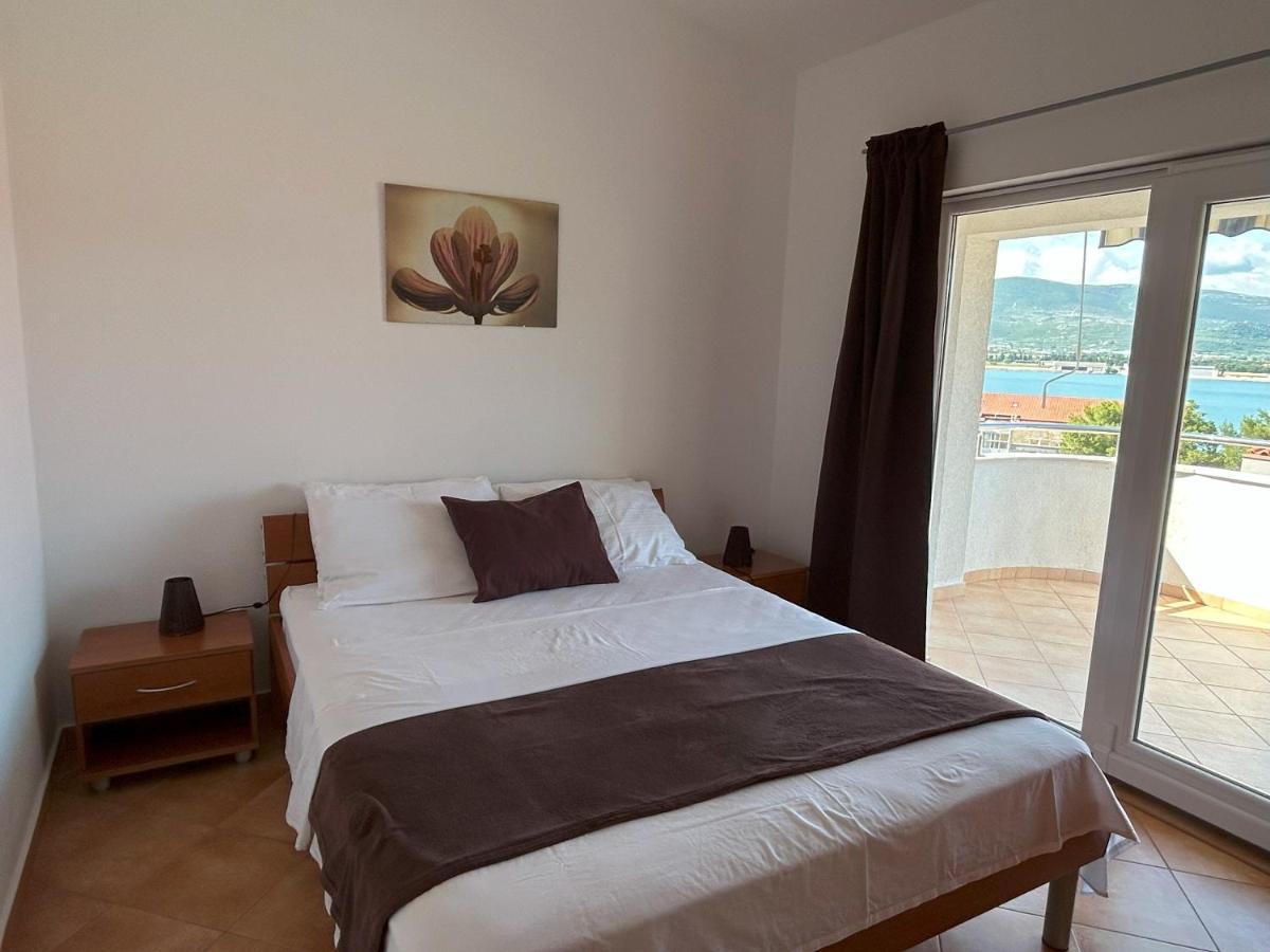 Apartments Antonella Trogir Exterior foto